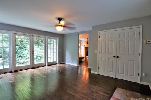 213 New Canaan Rd, Wilton, CT 06897-3319