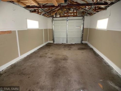 1000 Charles Ave, Saint Paul MN  55104-2616 exterior