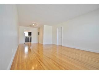 7800 Crespi Blvd, Miami FL  33141 exterior