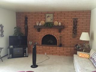 2265 Jasmine St, Mesa, AZ 85213-2919