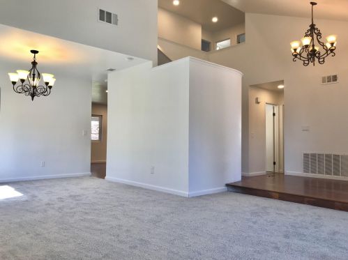 13306 Bavarian Dr, San Diego CA  92129-2373 exterior