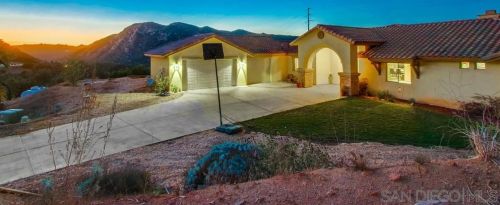 570 Alpine Trail Rd, Alpine, CA 91901-2860