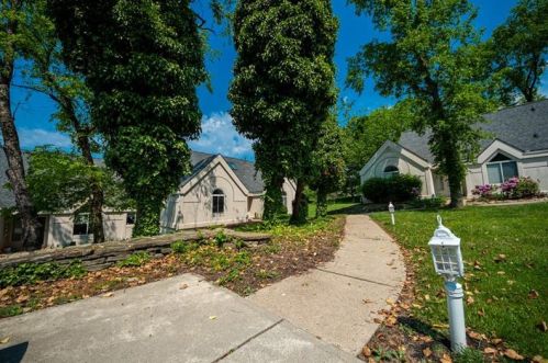 5 Ridgemead Fields Dr, Verona PA  15147-3849 exterior