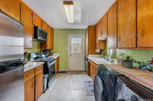 3328 187th Pl, Torrance, CA 90504-5829