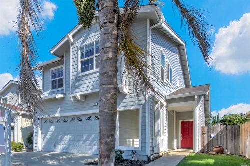 597 Chateau Way, Vacaville, CA 95687-7429