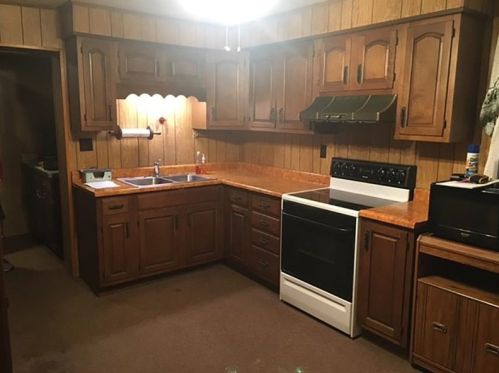 250 Morris St, Clymer, PA 15728-1259