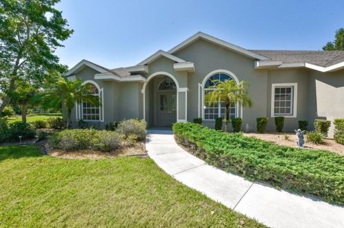 588 Capistrano Dr, Nokomis, FL 34275-5802