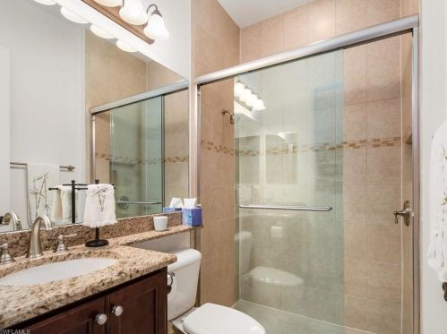 3225 Atlantic Cir, Naples FL 34119-8636 exterior