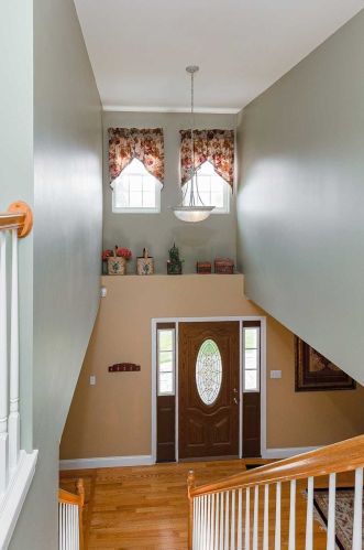 118 Gabriels Path, Poughquag NY  12570-5147 exterior