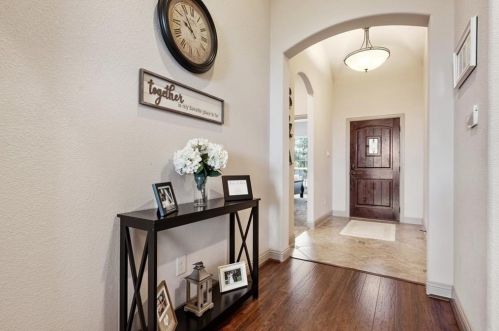 208 Yukon Cv, Monadale, TX 78634-5676