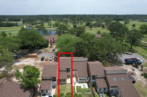 4831 Huron Dr, Pensacola FL  32507-8740 exterior