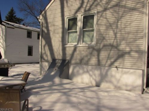 78 Hamburg Rd, Parsippany NJ  07054-3143 exterior