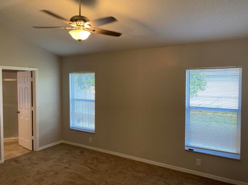 1012 Longfellow Rd, Fort Pierce FL  34953-2329 exterior