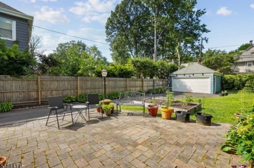 42 Warren Ct, South Orange NJ  07079-2336 exterior