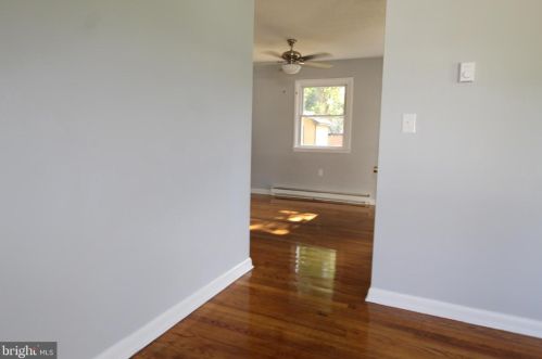 1 Old Barn Rd, Richmond National Battlefiel VA  22835-9008 exterior