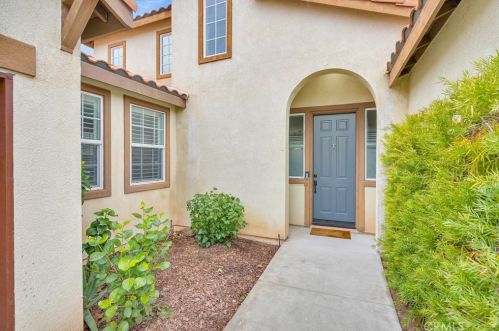 32835 Fairmont Ln, Lake Elsinore CA  92530-6282 exterior