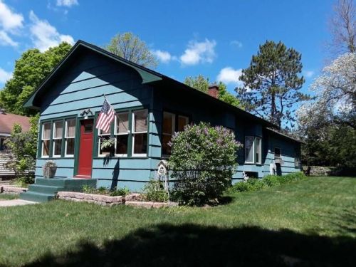 338 Highview Pkwy, Woodboro, WI 54501-2916