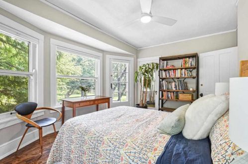 1051 Spaight St, Madison WI 53703-3701 exterior