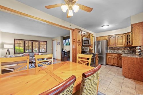 12 Covington St, Huntington Station NY  11746-8406 exterior