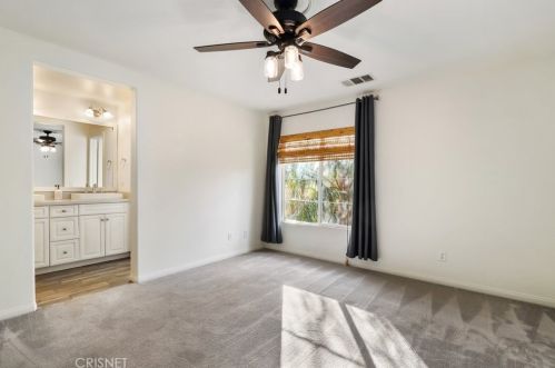 28421 Mirabelle Ln, Santa Clarita CA  91350-3240 exterior