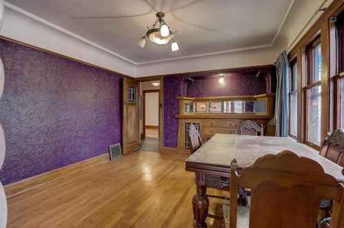 202 72, Milwaukee WI 53213-1828 exterior