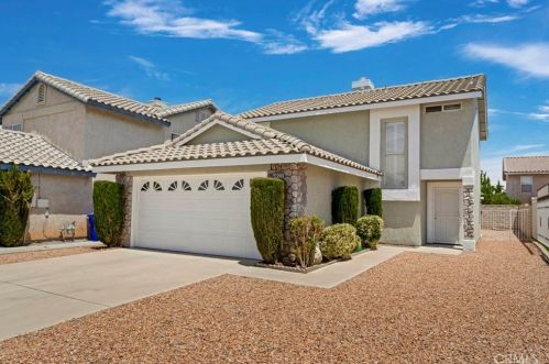 14533 Green River Rd, Victorville, CA 92394-6927