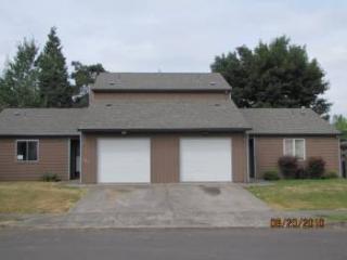 875 Fleming Ave, Damascus OR  exterior