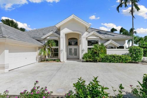 3660 Lakemont Dr, Bonita Springs, FL 34134-2944