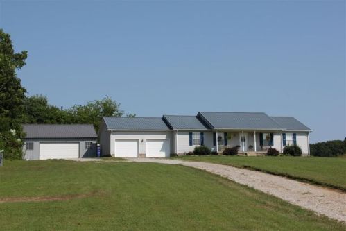 559 Coon Creek Rd, Glasgow, KY 42141-7778