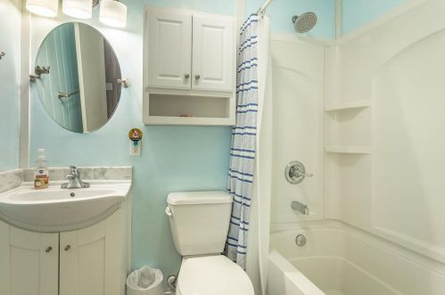 441 Gulf Beach Dr, Saint George Island FL  32328-2811 exterior