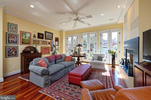 633 A St, Washington DC  20003-1224 exterior