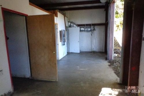 7351 Third Gate Rd, Willits CA  95490-9037 exterior