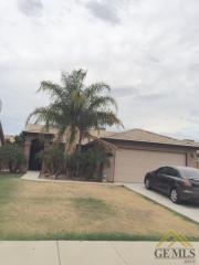 246 Fern Meadow Dr, Bakersfield, CA 93308-7882