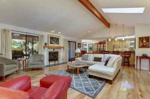 18673 Lake Forest Dr, Lake Wildwood, CA 95946-9459