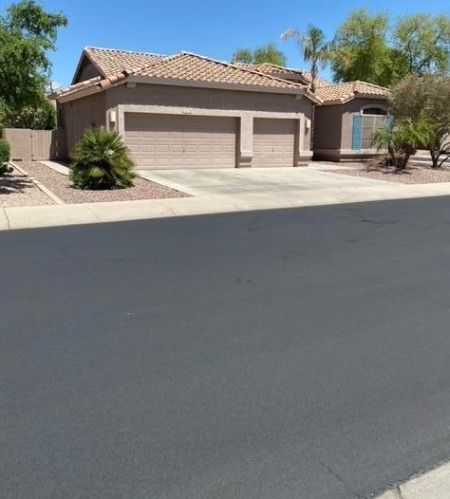 4578 Strawberry Dr, Gilbert, AZ 85298-8335
