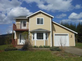 168 Summit Place Dr, Garden City, WA 98557-9502