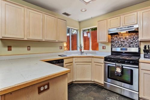 867 9th St, Pismo Beach CA  93433-2737 exterior