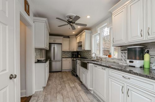 18 Washington Pl, Northport NY  11768-2936 exterior