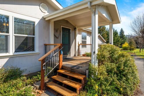 9700 Spring Valley Rd, Potter Valley, CA 95469-8717