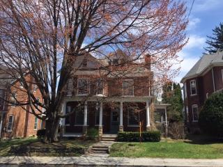 218 Noble St, Greenwich PA  19530-1718 exterior