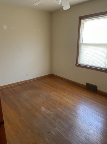 2562 70, Milwaukee WI 53213-1324 exterior