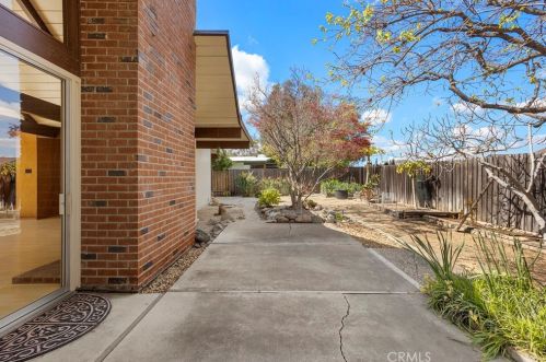 5041 Elsinore Ave, Orange CA  92869-1223 exterior