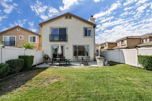 18823 Electra Ct, Santa Clarita, CA 91351-3443
