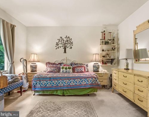 71 Tunbridge Rd, Haverford PA  19041-1038 exterior