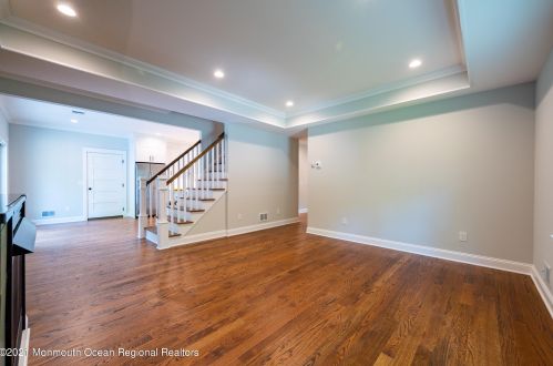 803 Leonardville Rd, Leonardo NJ  07737-1335 exterior