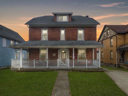 1308 Somerset Ave, Windber, PA 15963-1637