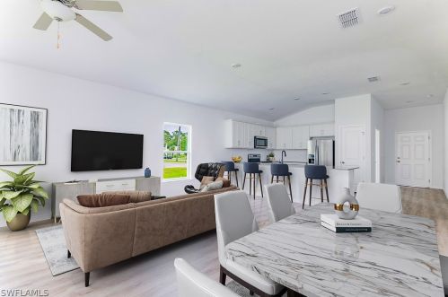 139 Pembroke St, Lehigh Acres FL 33974-0440 exterior