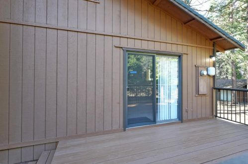 3814 Gold Ridge Trl, Pacific House CA  95726-9740 exterior