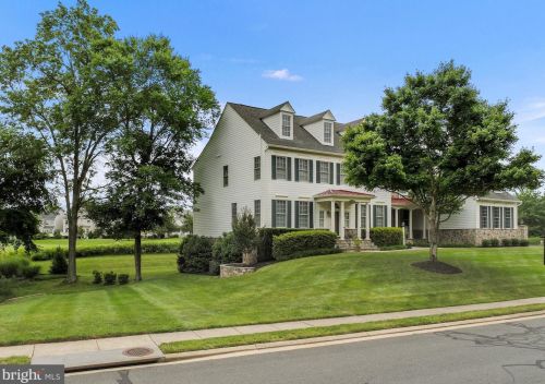 13168 Piedmont Vista Dr, Haymarket, VA 20169-2642