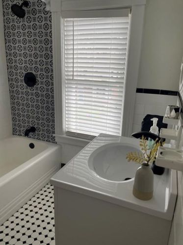 39 Homewood Ave, Providence RI  02911-2906 exterior